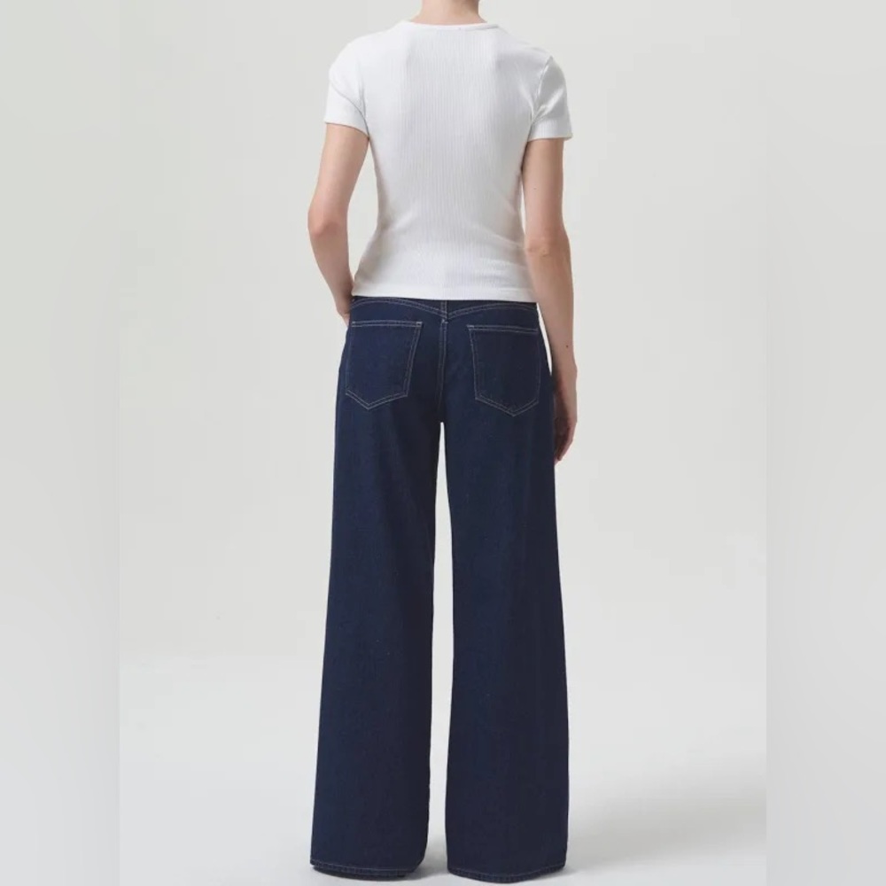 Agolde NWT size 28 Clara Jeans 
Low Rise Baggy Flare whisper dark blue - Picture 5 of 13